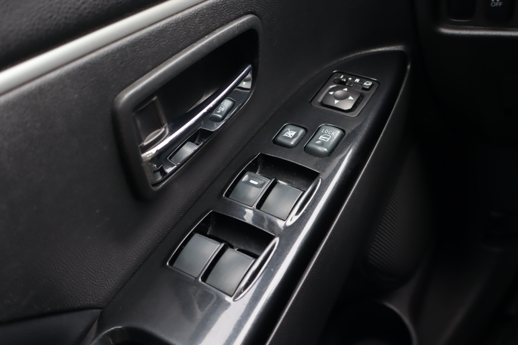Peugeot 4008