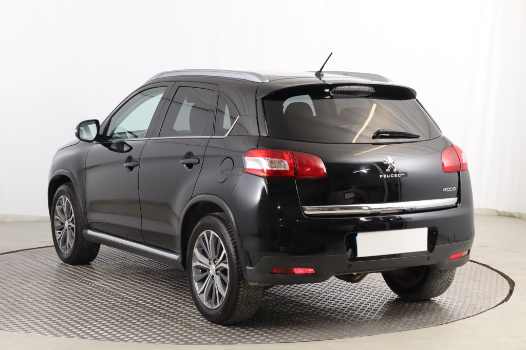 Peugeot 4008