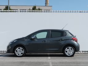 Peugeot 208 - 2017