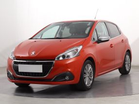 Peugeot 208 - 2016