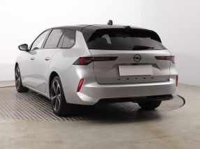 Opel Astra - 2024
