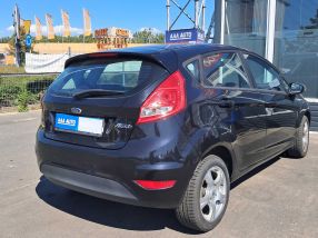 Ford Fiesta - 2010