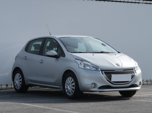 Peugeot 208 2014