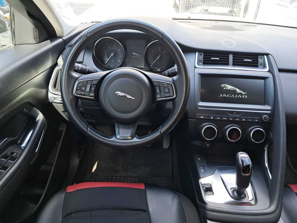 Jaguar E-Pace