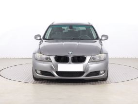BMW 3 - 2011