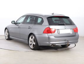 BMW 3 - 2011