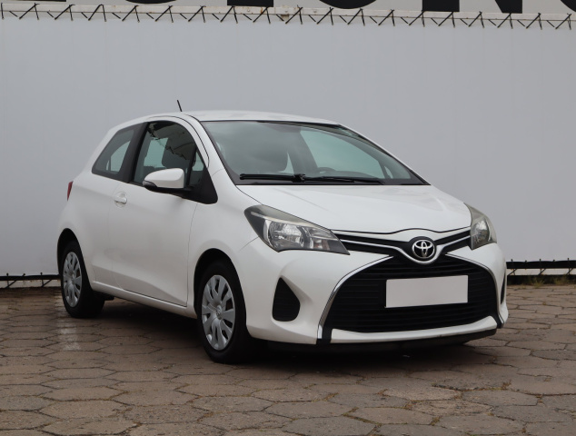 Toyota Yaris 2015