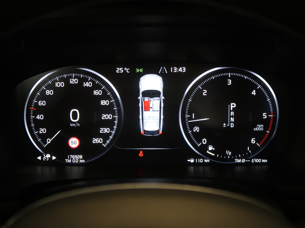 Volvo V90 Cross Country