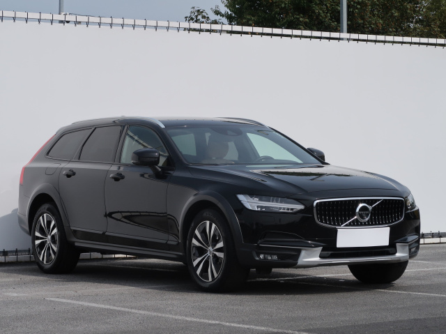 Volvo V90 Cross Country 2020