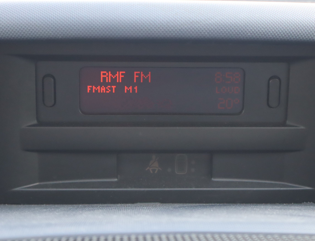 Peugeot 1007