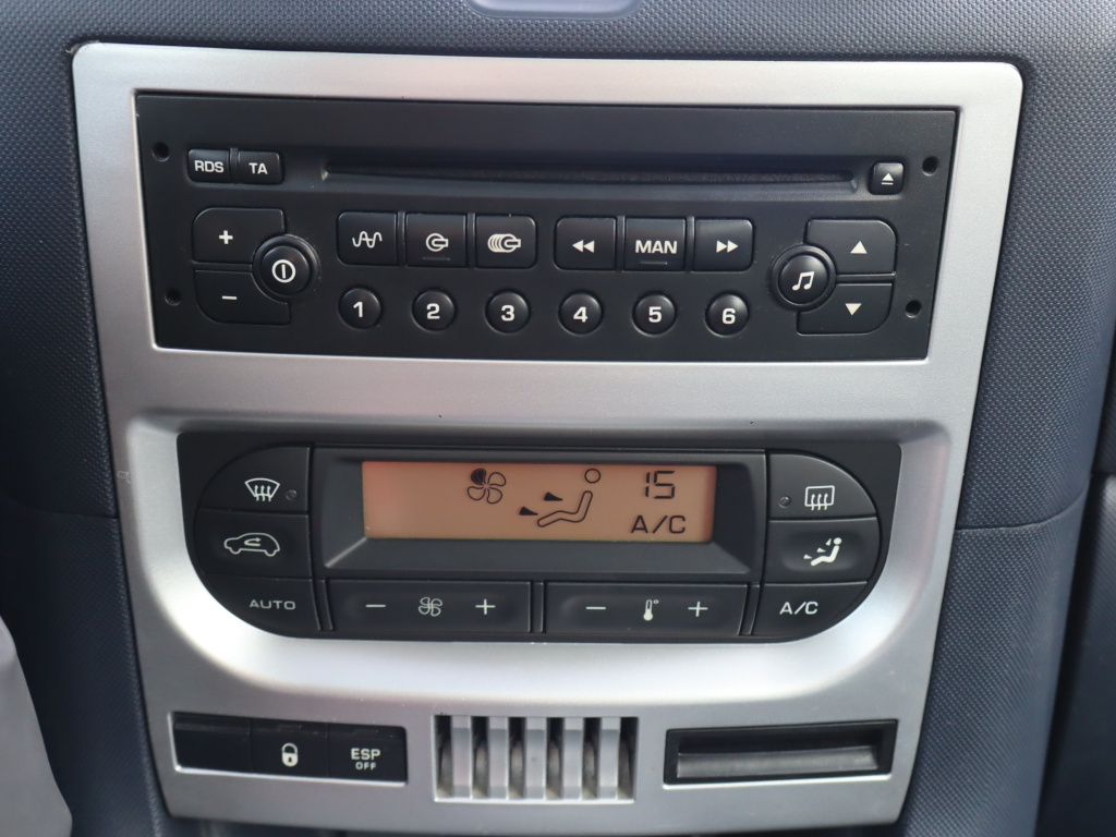 Peugeot 1007