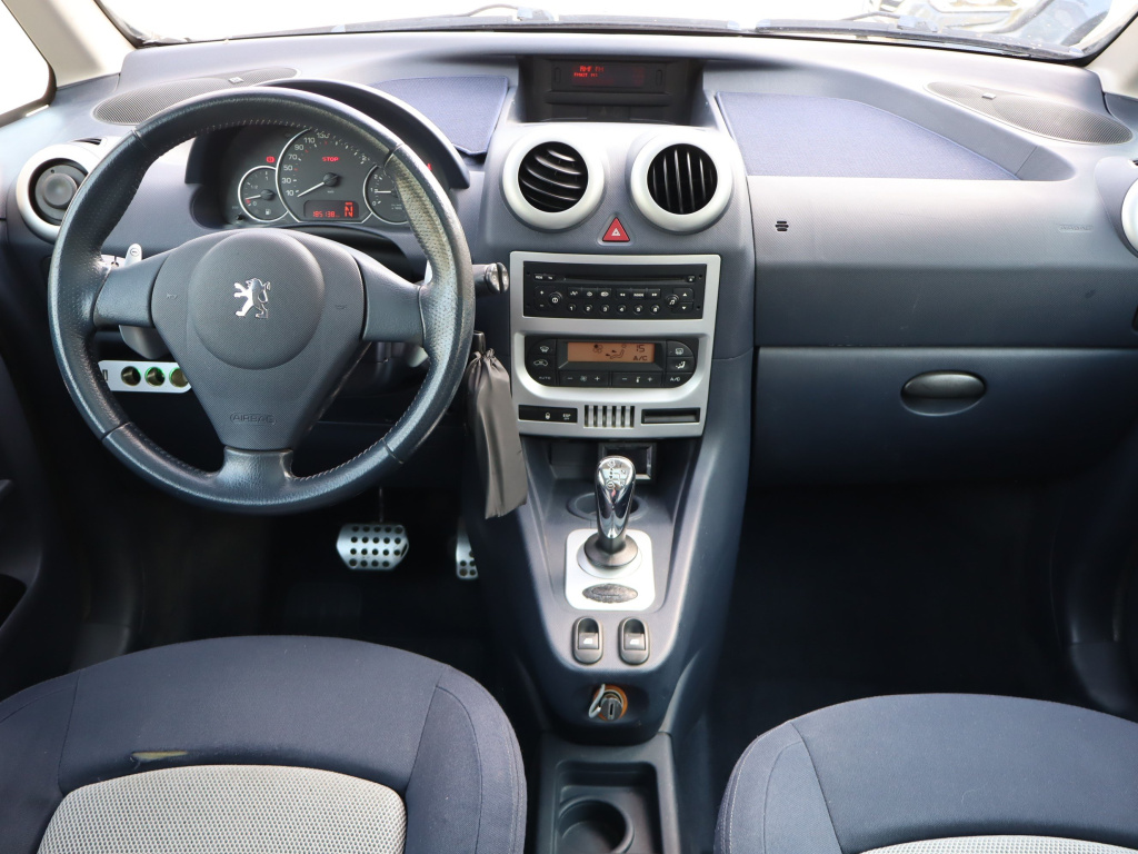 Peugeot 1007
