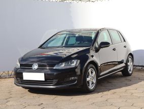 Volkswagen Golf - 2013