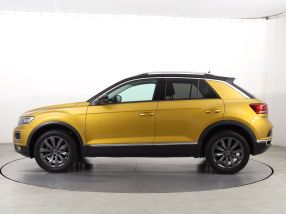 Volkswagen T-Roc - 2021