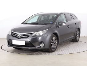 Toyota Avensis - 2012