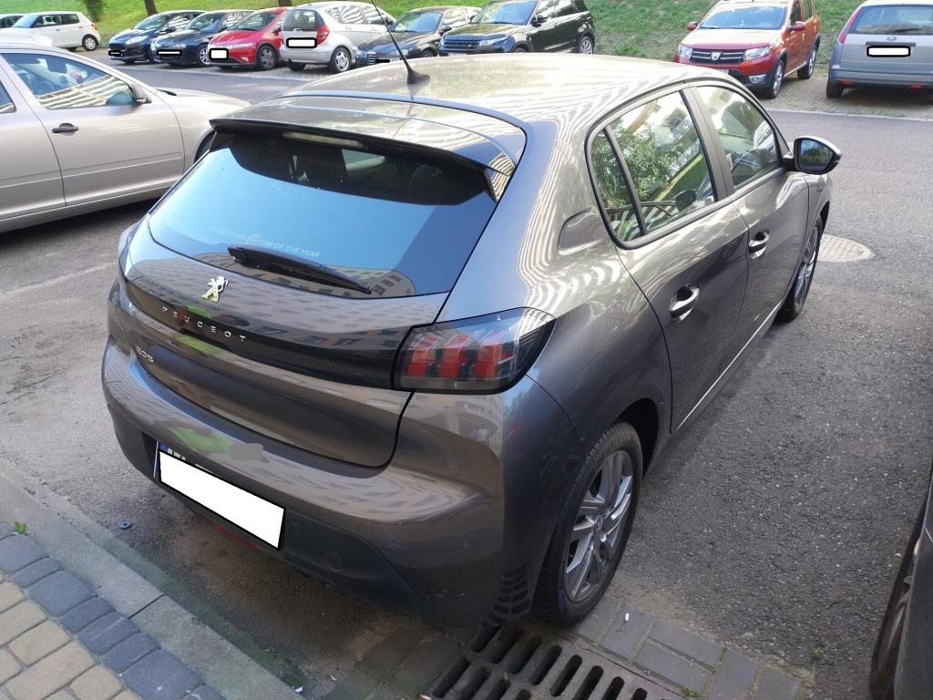 Peugeot 208