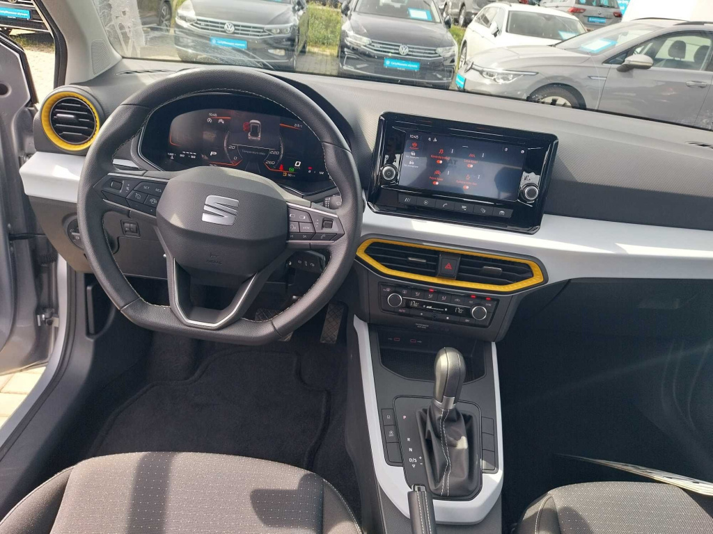 Seat Arona