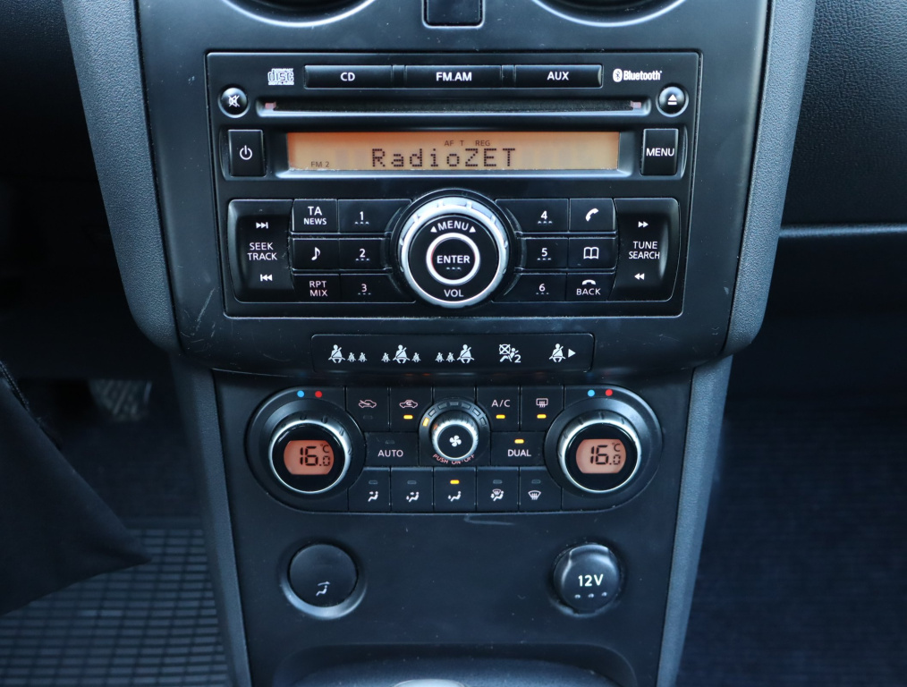 Nissan Qashqai+2