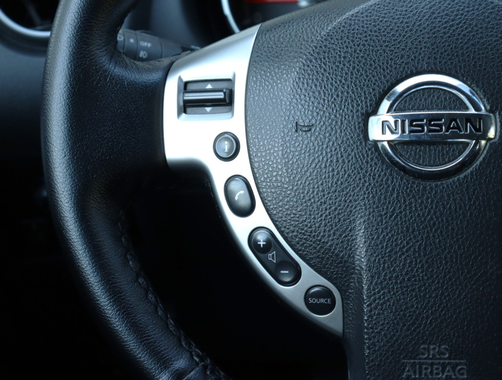 Nissan Qashqai+2