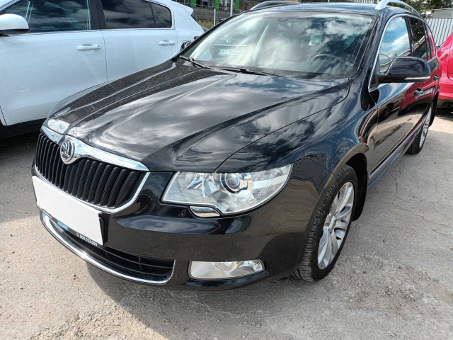 Skoda Superb 2012
