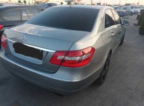 Mercedes-Benz E - 2009