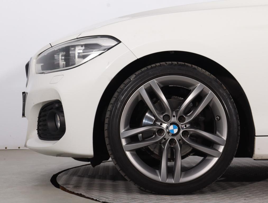 BMW 1