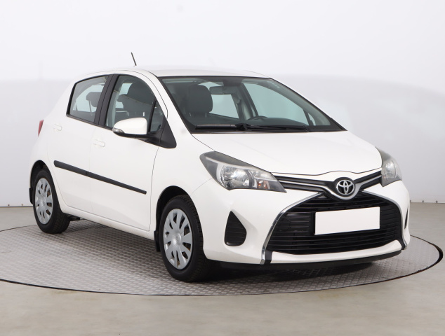 Toyota Yaris 2015