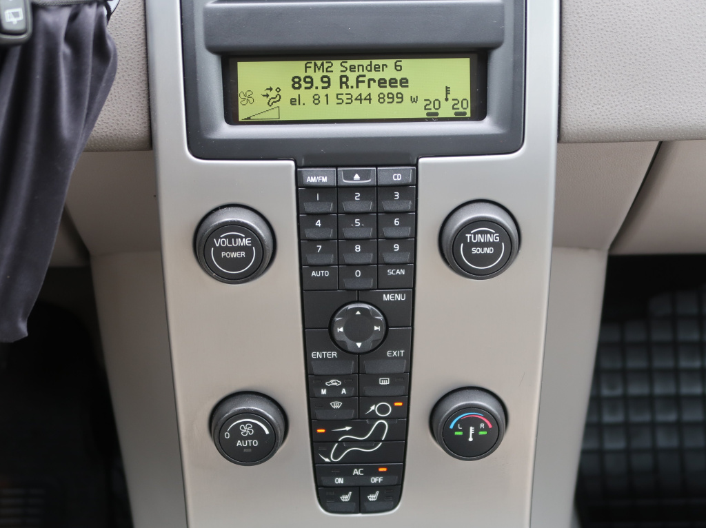 Volvo V50