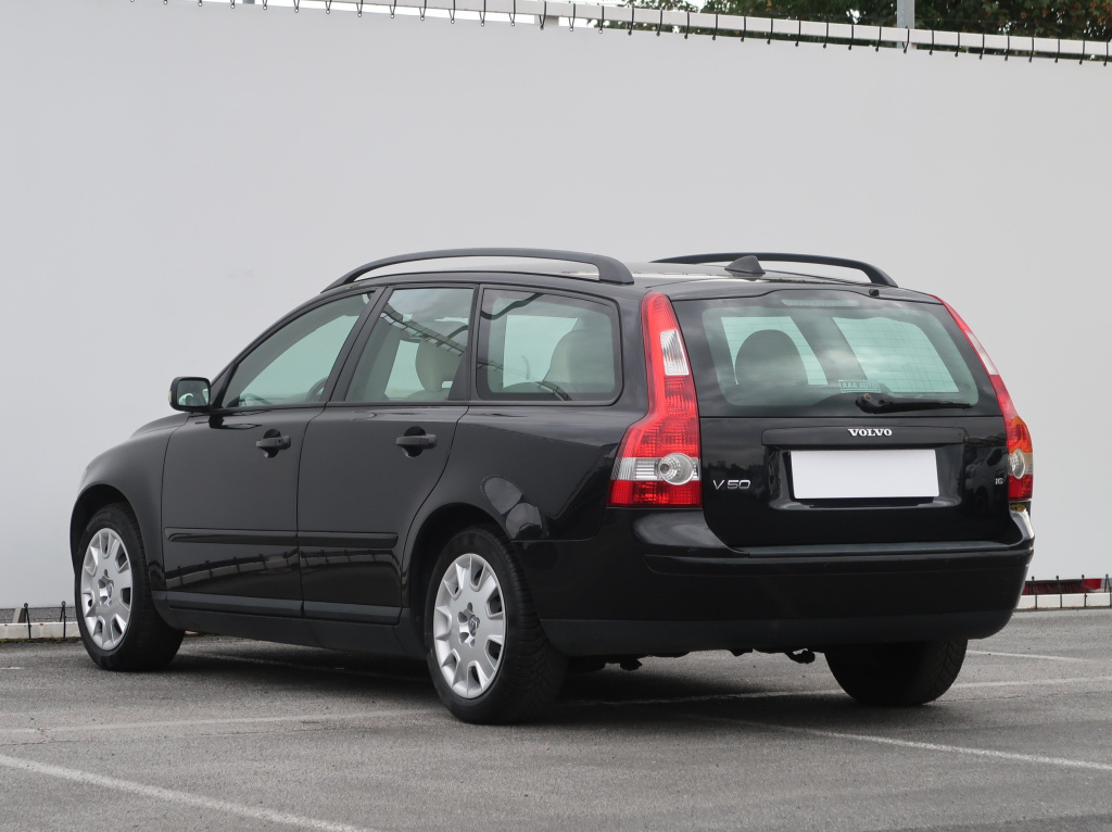 Volvo V50
