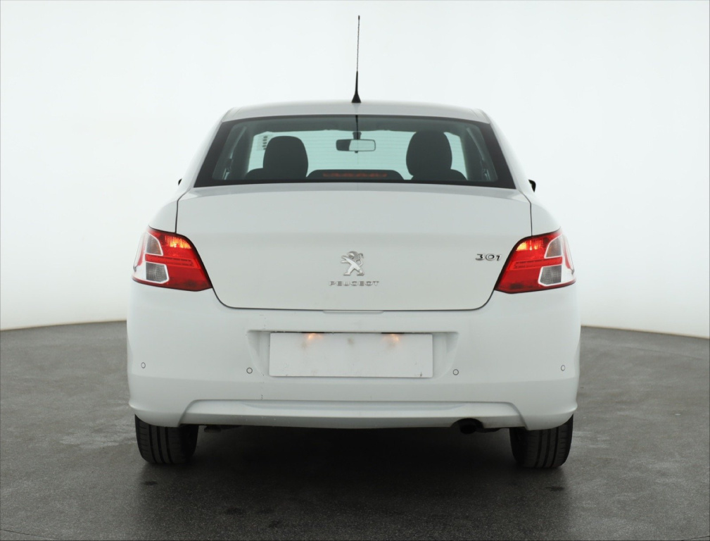 Peugeot 301