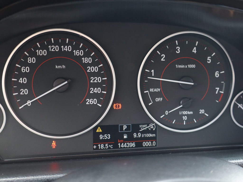 BMW 3