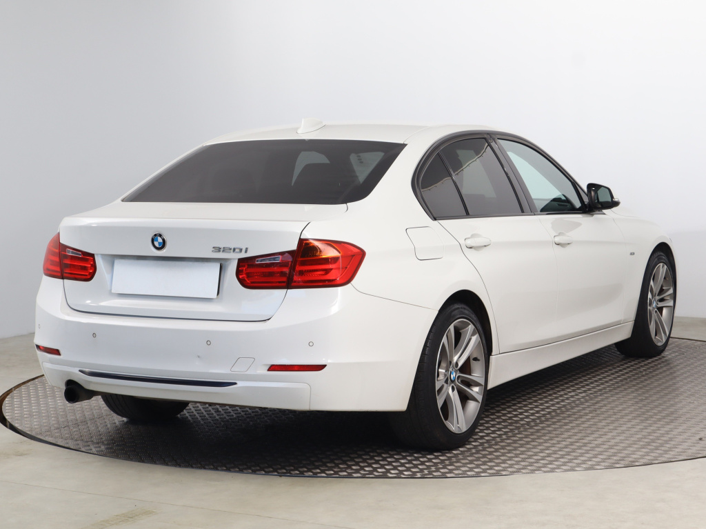 BMW 3