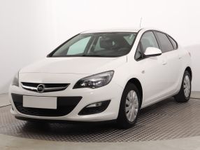 Opel Astra - 2015