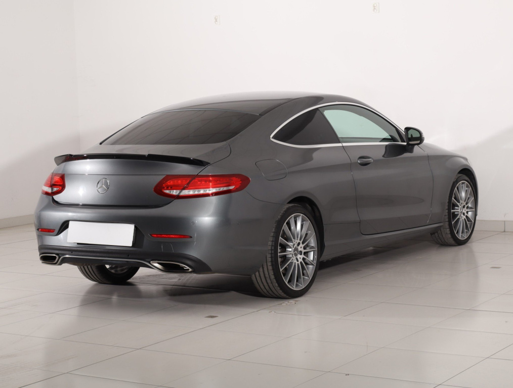 Mercedes-Benz C