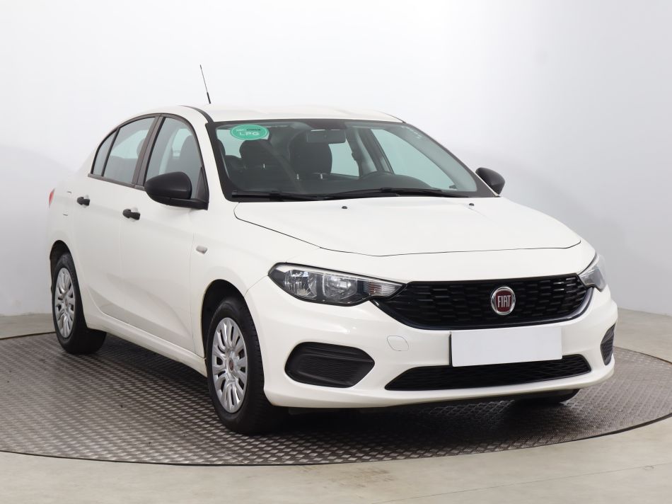 Fiat Tipo - 2018