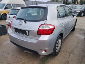 Toyota Auris - 2013