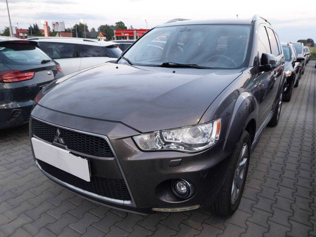 Mitsubishi Outlander 2010