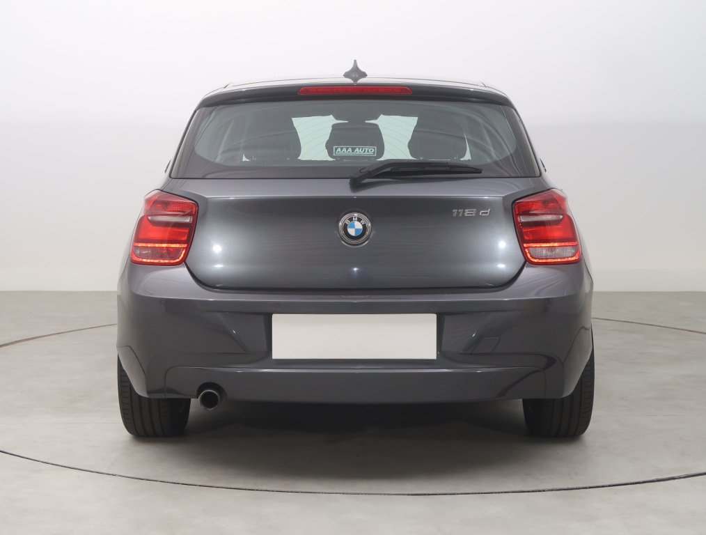 BMW 1