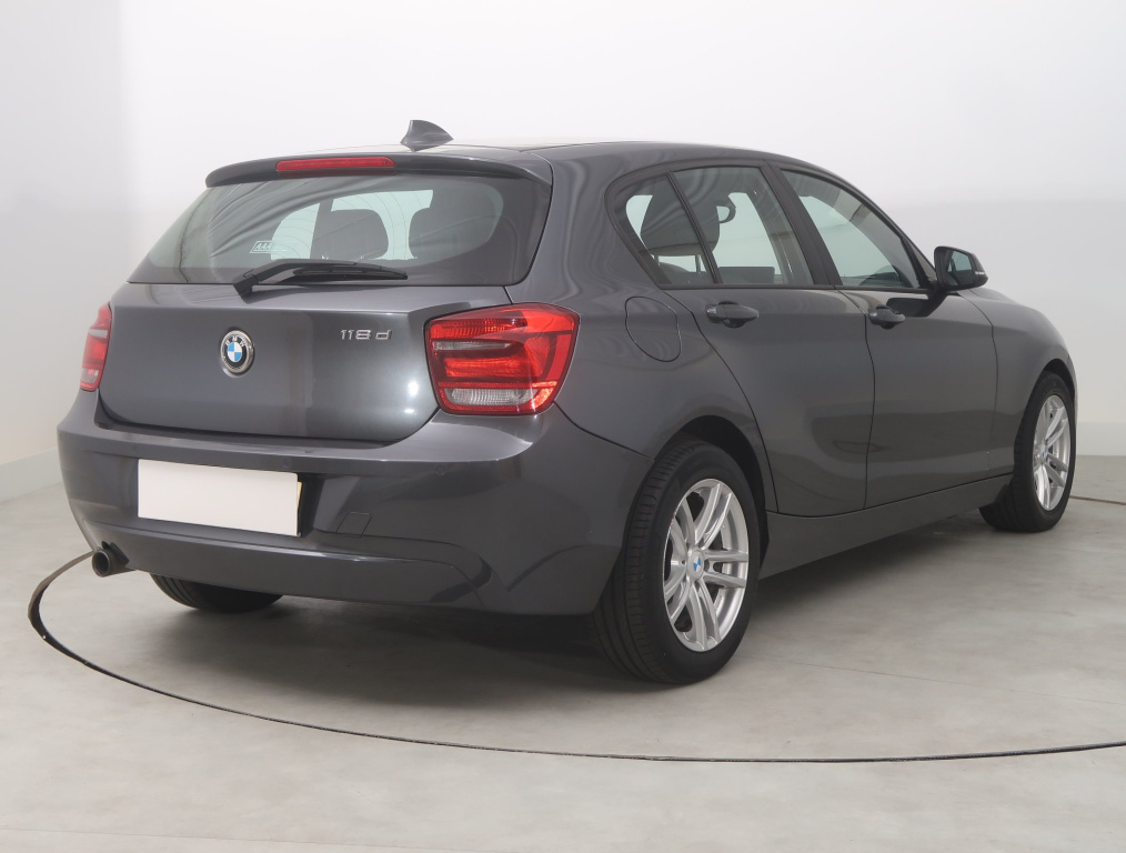 BMW 1