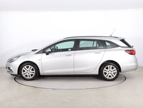 Opel Astra - 2016