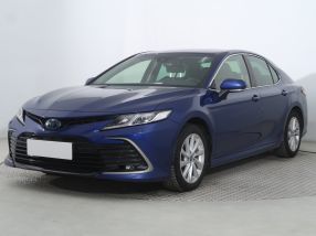 Toyota Camry - 2021