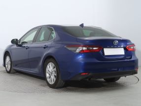 Toyota Camry - 2021