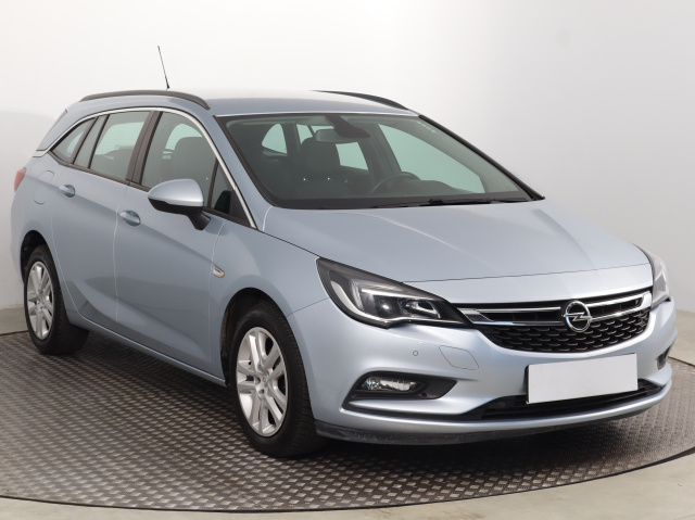 Opel Astra, 2018