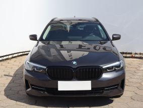 BMW 5 - 2022