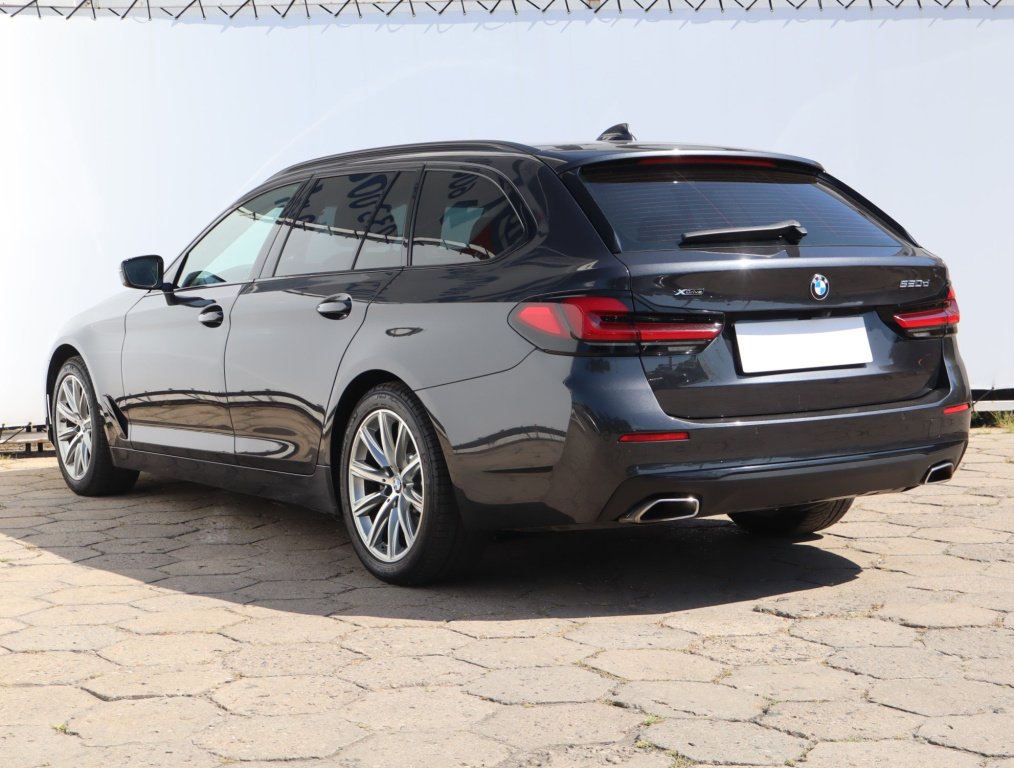 BMW 5