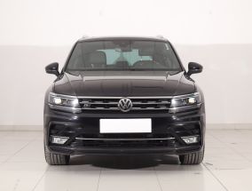 Volkswagen Tiguan - 2016