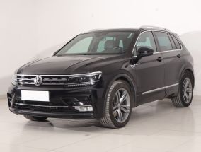 Volkswagen Tiguan - 2016