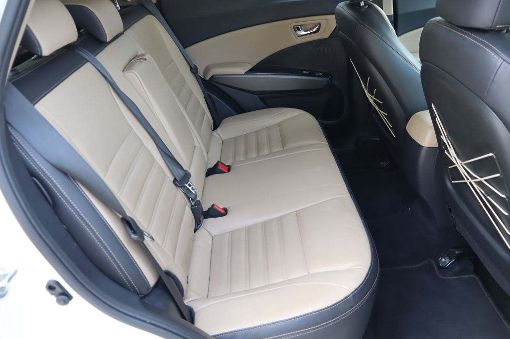 Ssang Yong XLV