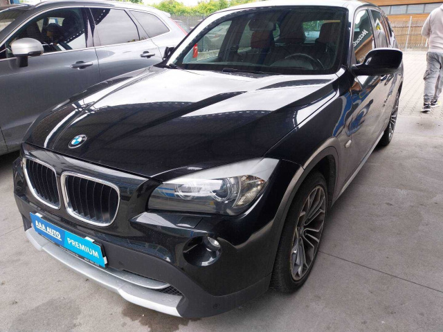BMW X1 2011