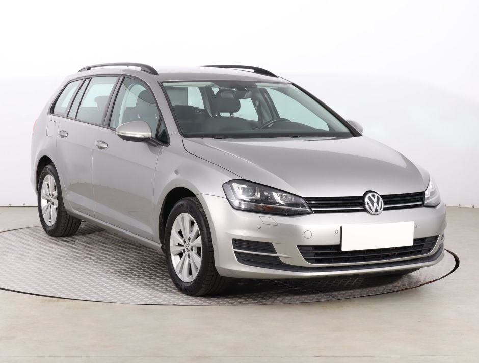 Volkswagen Golf - 2016